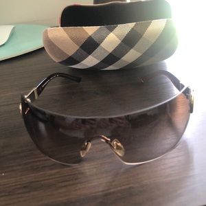 Burberry Sunglasses